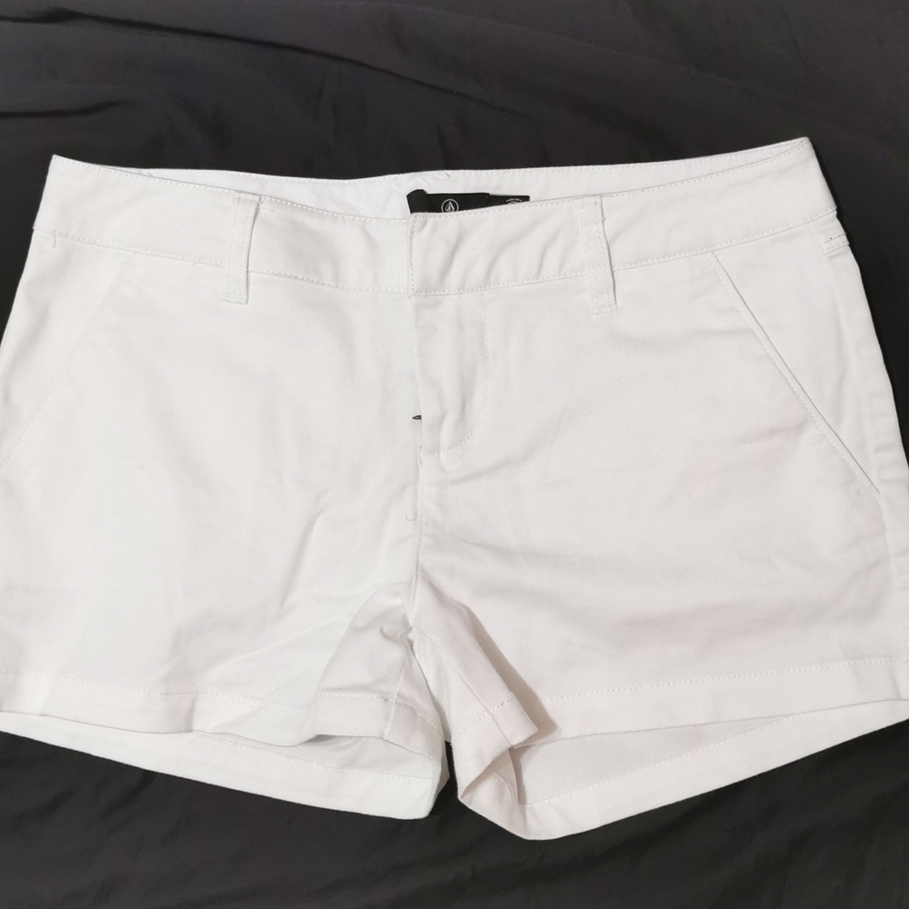 Short Volcom